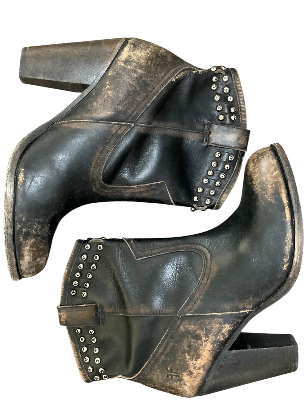 Frye Women’s Jenny Cut Stud Distressed Leather Ankle Boots Size 11 EUC - Picture 3 of 13